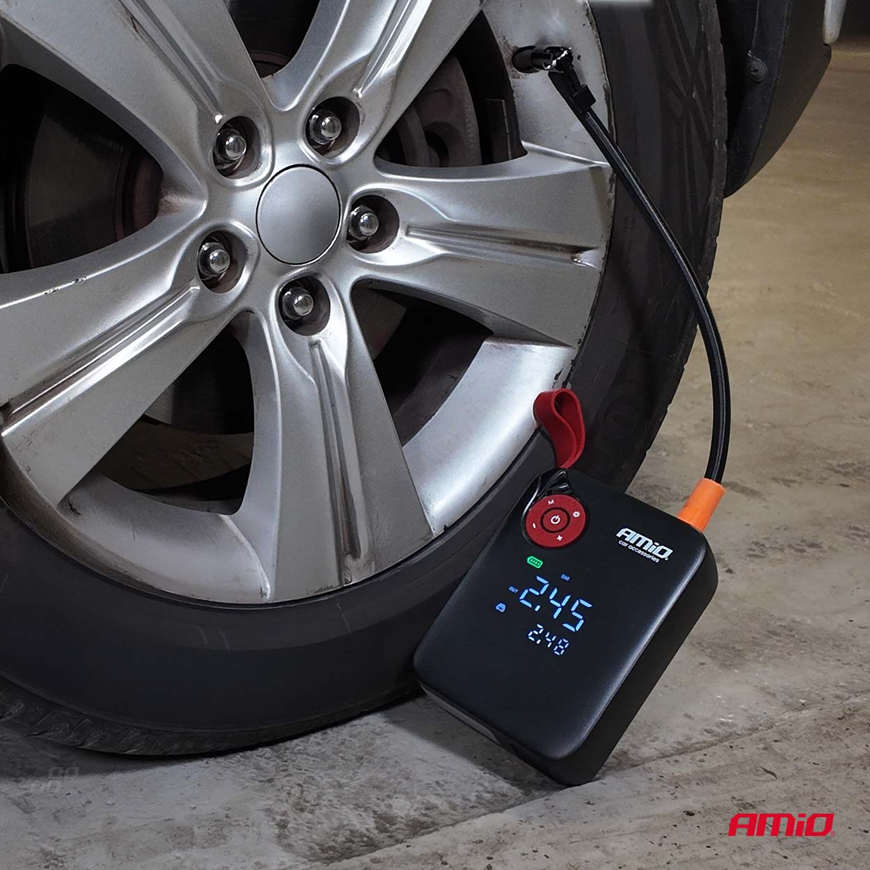 Kaasaskantav mini 4-in-1 käivitusabi/LED/õhukompressor/akupank 12V 7,2Ah 600A Amio 04675 - Image 5