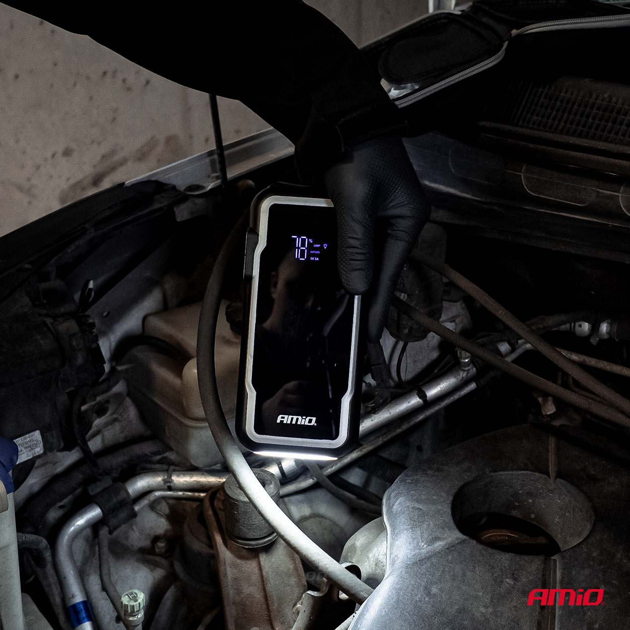 Kaasaskantav 3-in-1 käivitusabi/LED/akupank 12V 12Ah 1600A PRO Amio 04678 - Image 2